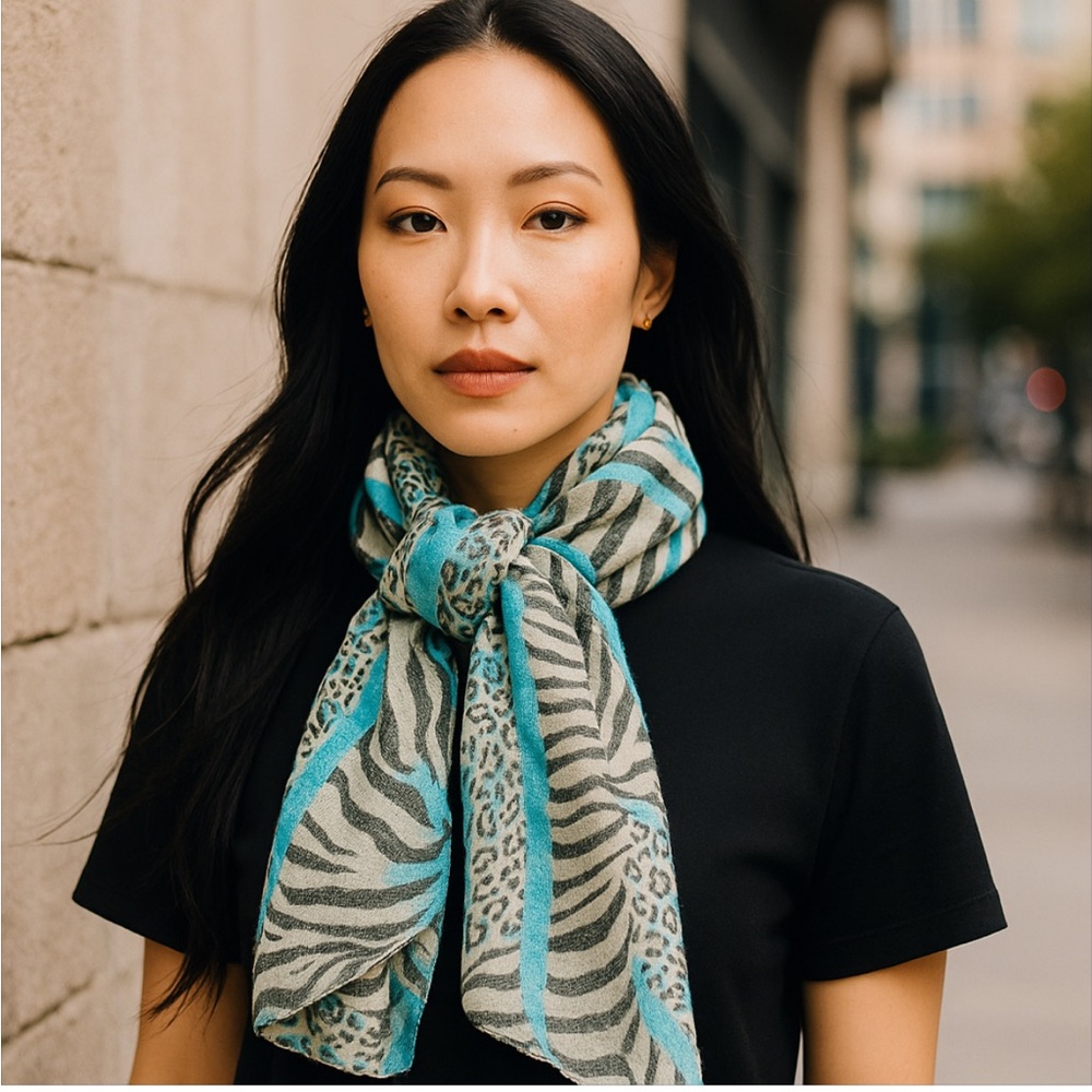 Elegant Zebra Print Scarf - Blue and Black